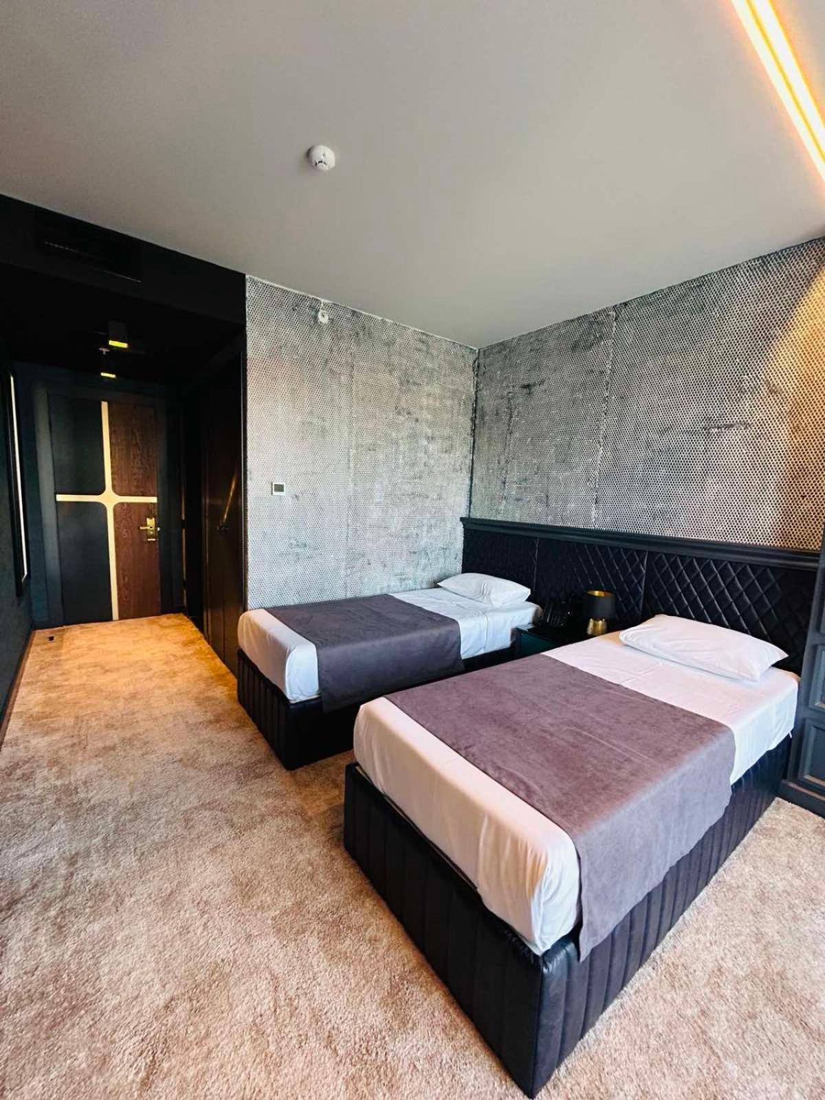 Solomon Hotel Kutaisi Luaran gambar