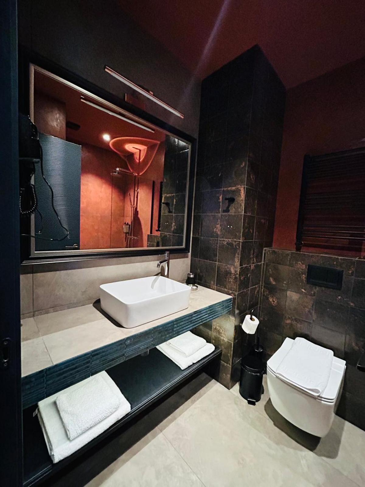 Solomon Hotel Kutaisi Luaran gambar