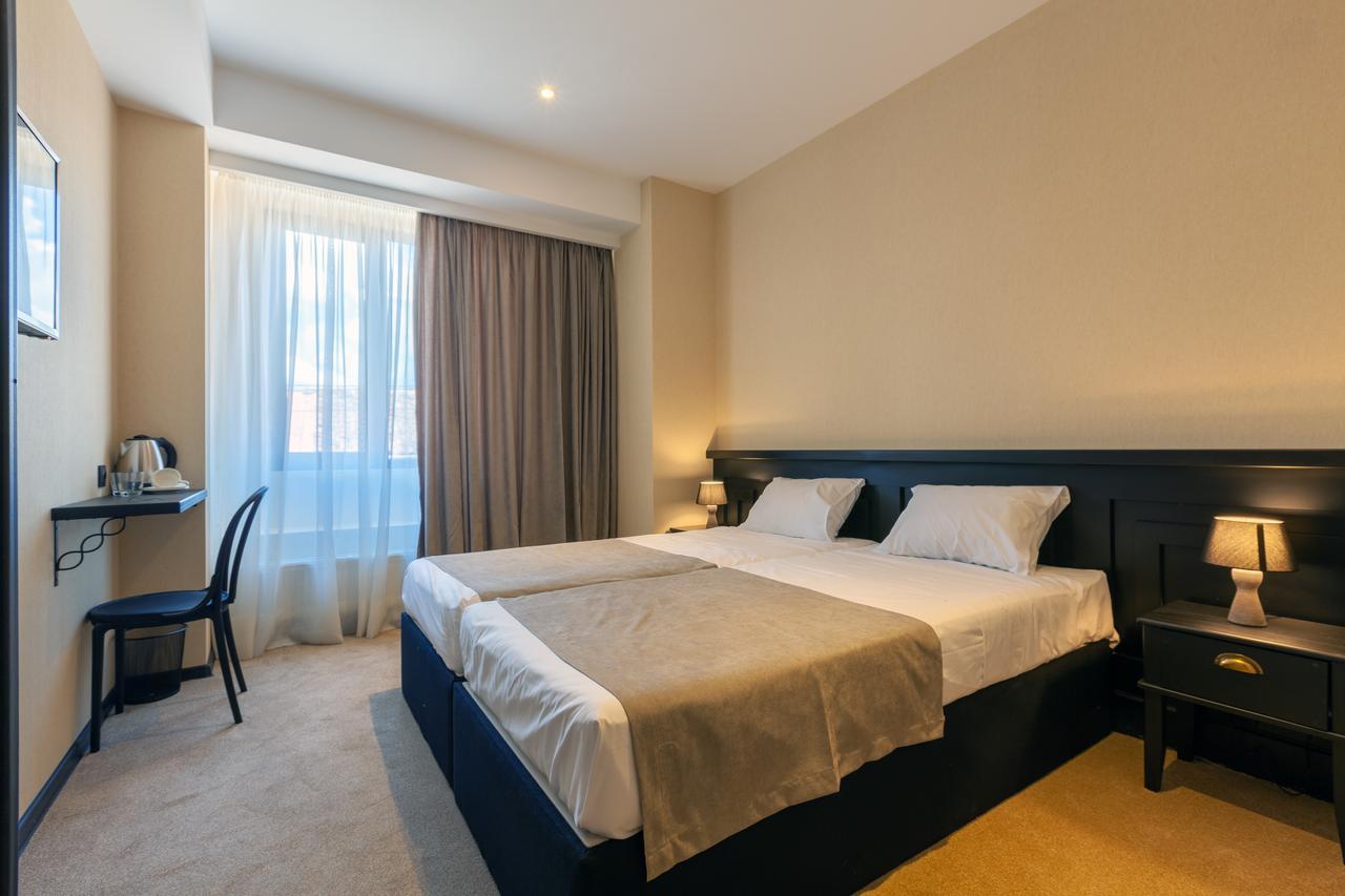 Solomon Hotel Kutaisi Luaran gambar