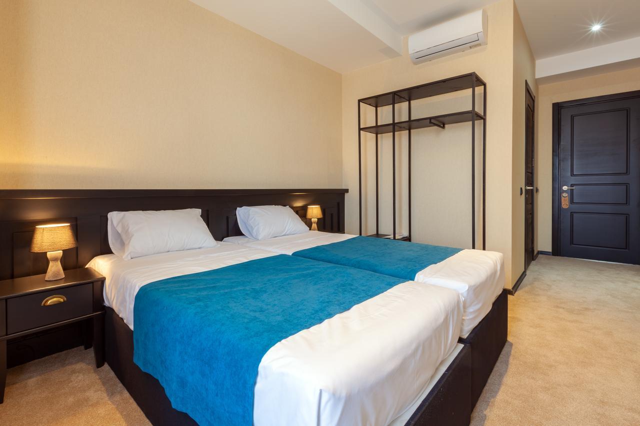 Solomon Hotel Kutaisi Luaran gambar
